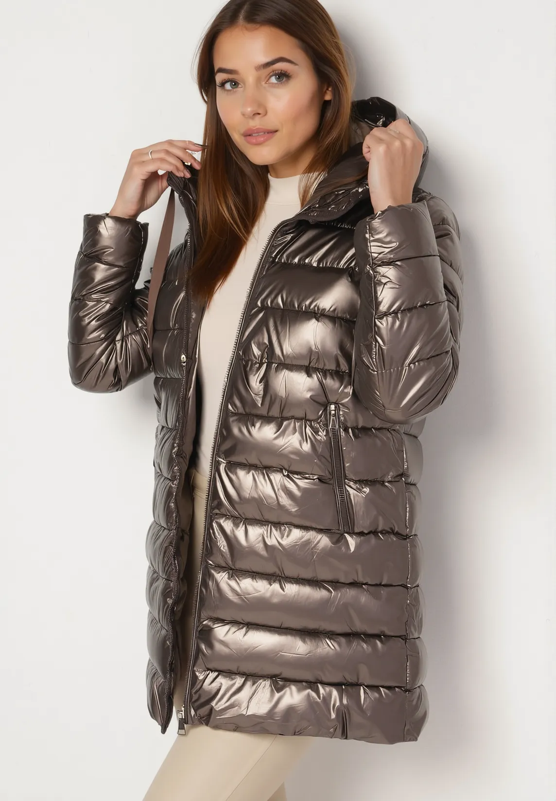 Manteau d'hiver à capuche matelassée marron
