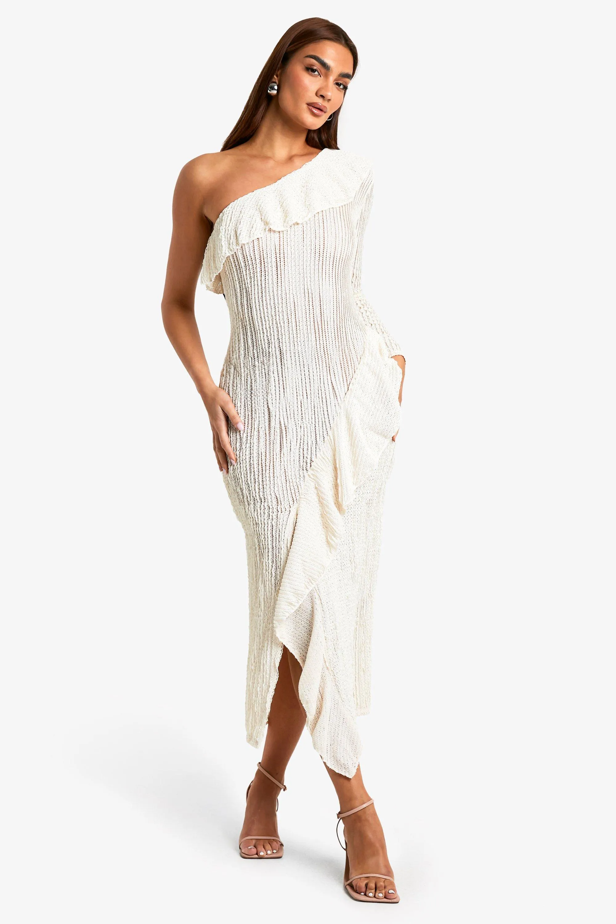 Robe mi-longue asymétrique à volants